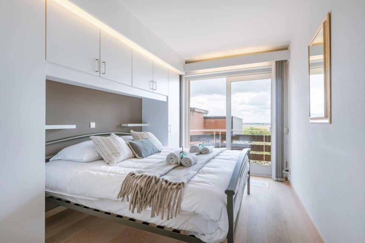 Huswell - Apartment With Stunning Sea View In Middelkerke Luaran gambar