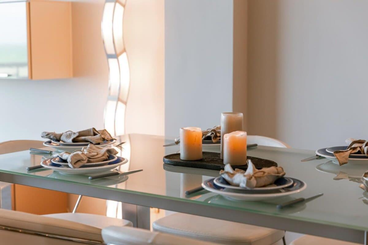 Huswell - Apartment With Stunning Sea View In Middelkerke Luaran gambar