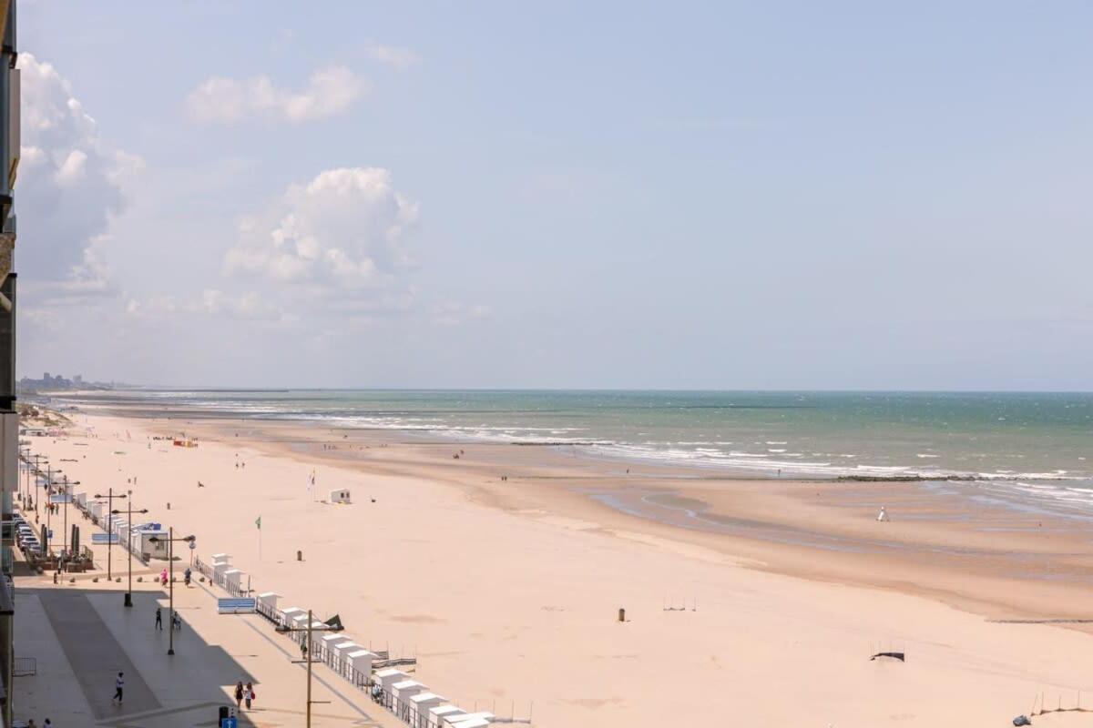 Huswell - Apartment With Stunning Sea View In Middelkerke Luaran gambar