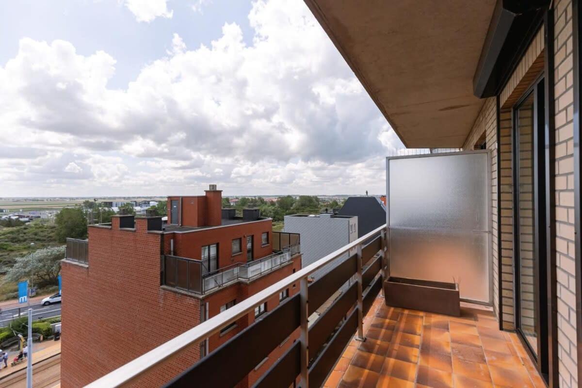 Huswell - Apartment With Stunning Sea View In Middelkerke Luaran gambar